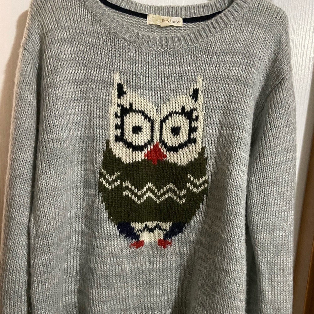 Oversized one size chenille quilted sweater.